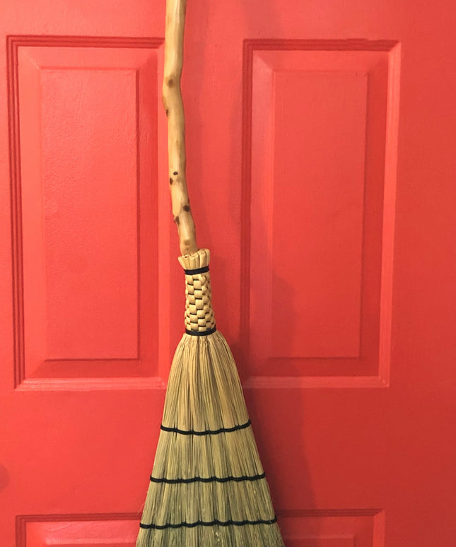 ibarra-broom-basque-twichery-broom-gift-handmade-handwoven-magic