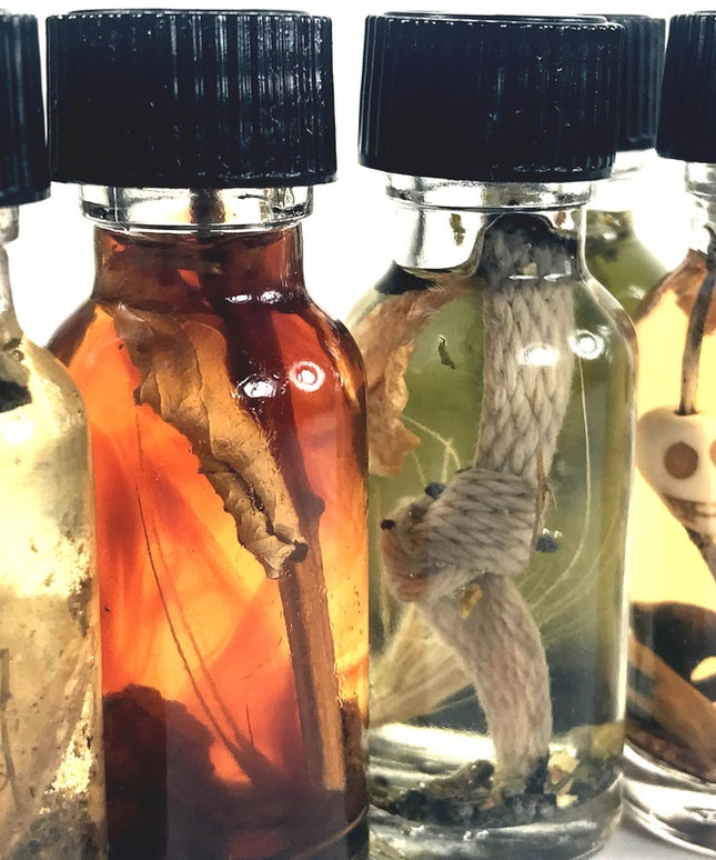 Dark Arts, Cursing, Twichery, Hoodoo, Pagan, Lucky, Mojo, controlling, Sex, Passion, Anointing, Dressing Candle