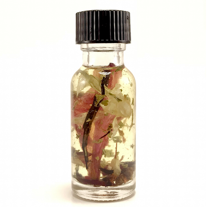 Use Twichery Passion & Seduction Oil to bewitch and entice the object of your desire.