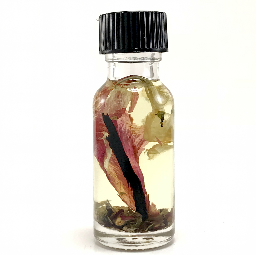 Use Deadly Attraction Oil for seduction, lust, passion, sex. Voodoo, Hoodoo, Wicca, Pagan