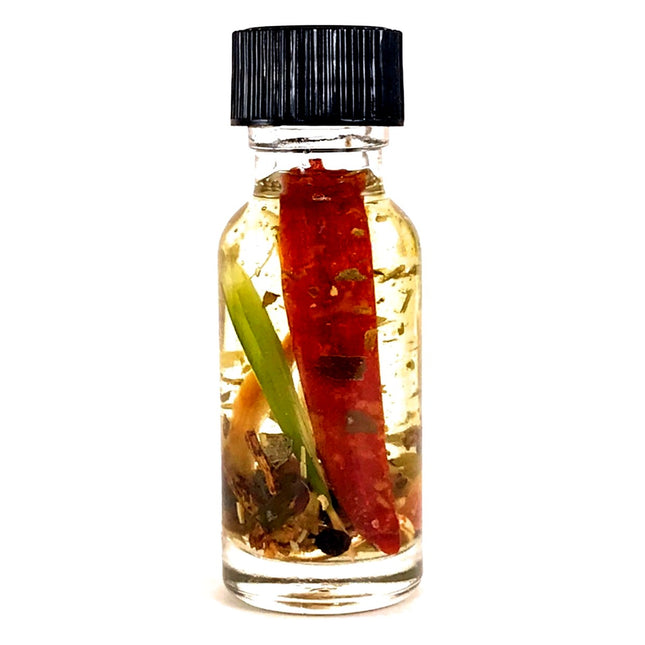 .5 ounce bottle of Twichery Uncrossing Oil containing garlic, red peppers, and cleansing Hoodoo herbs.